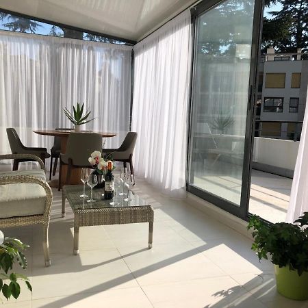 Appartement Montfleury, 2 Terrasses, 2 Chambres , 2 Sdb , Pkg Prive Piscine, 15 Min Walk To Croisette Beach And Palais Des Festivals كان المظهر الخارجي الصورة