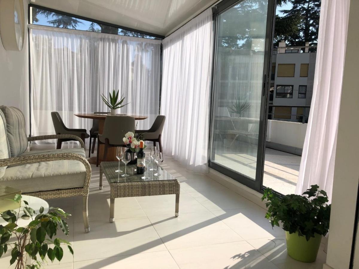 Appartement Montfleury, 2 Terrasses, 2 Chambres , 2 Sdb , Pkg Prive Piscine, 15 Min Walk To Croisette Beach And Palais Des Festivals كان المظهر الخارجي الصورة