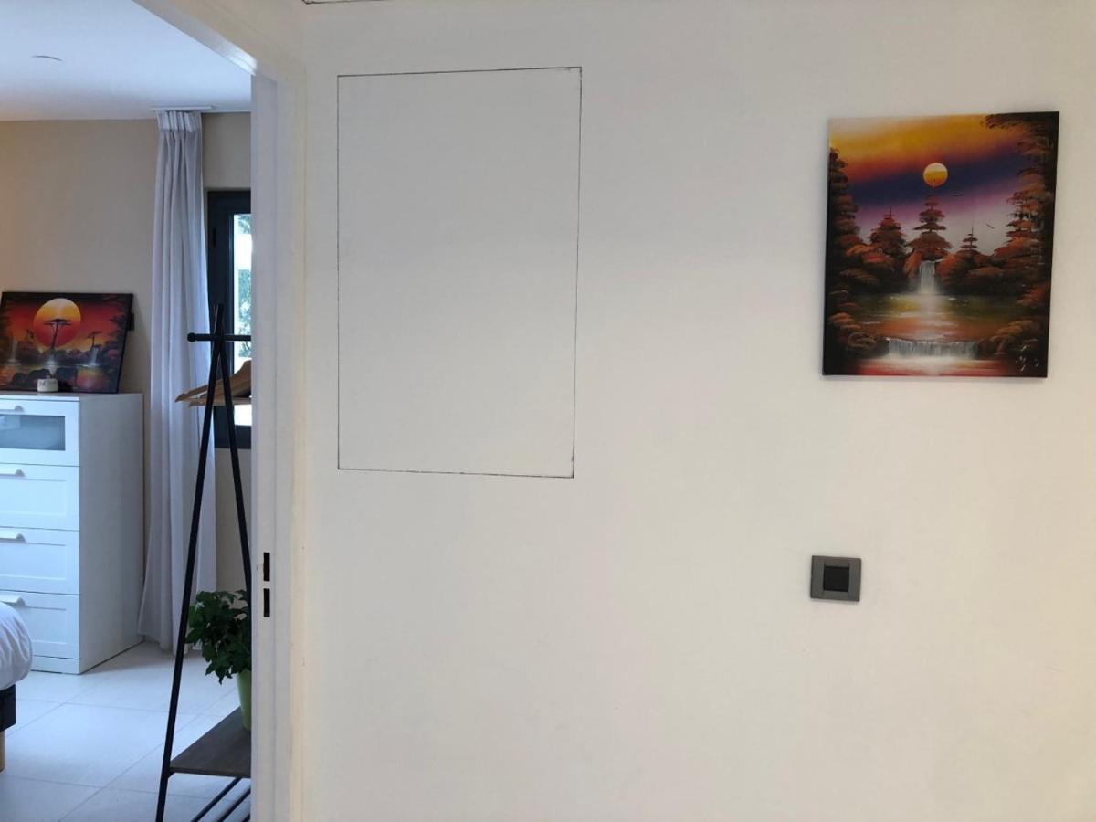 Appartement Montfleury, 2 Terrasses, 2 Chambres , 2 Sdb , Pkg Prive Piscine, 15 Min Walk To Croisette Beach And Palais Des Festivals كان المظهر الخارجي الصورة